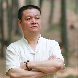 周占群