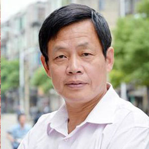 梁小平