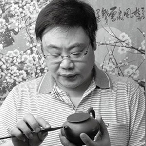 王铭东