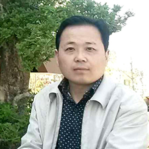 吕同文