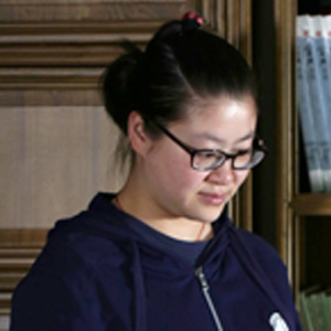 黄静