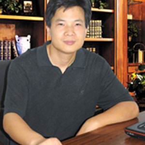 吕泽新