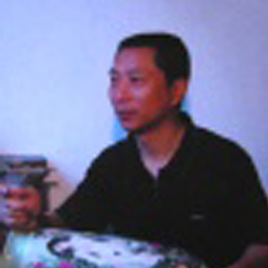 杨霆