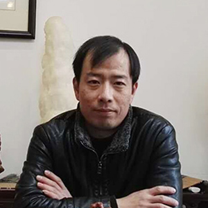 刁俊峰