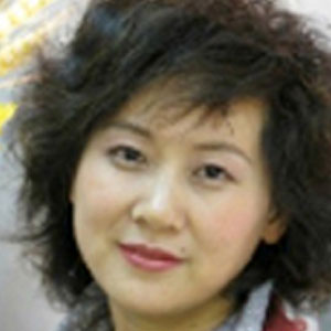李建芳