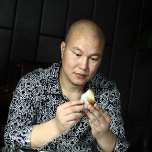 杨红展
