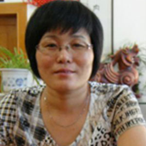 杨美君