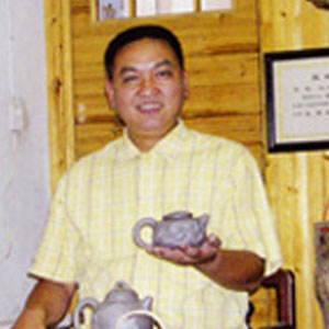 潘俊