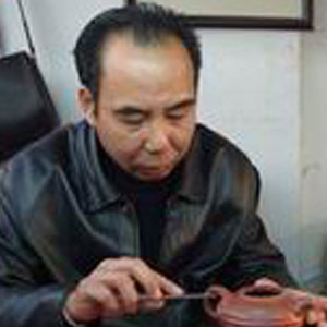 范中明