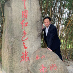 邓玉荣