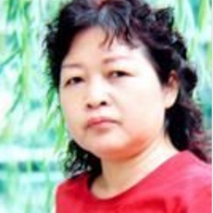 杨菊英