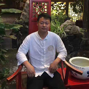 朱进强