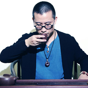 於世一