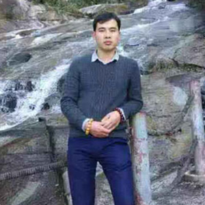 袁金明