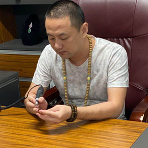 李荣斌