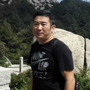 张世群