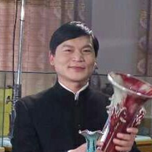 周新红